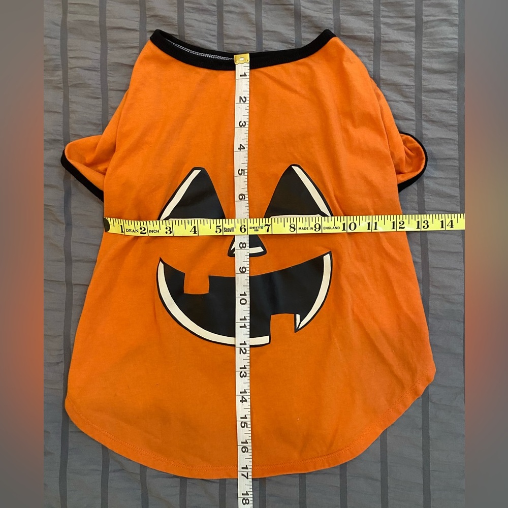 💥 👀 CLEARANCE… 🎃 Halloween Dog Shirts sz Large - Picture 4 of 7